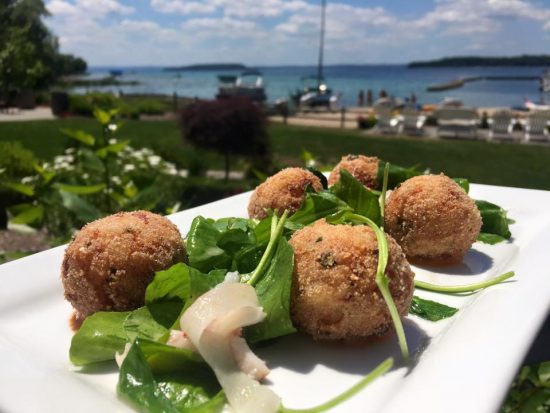 13627143_1093834120662891_3756087342062121753_n